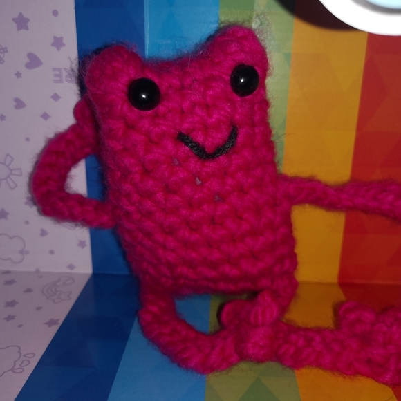 Leggy frogs - Picture 3 of 3